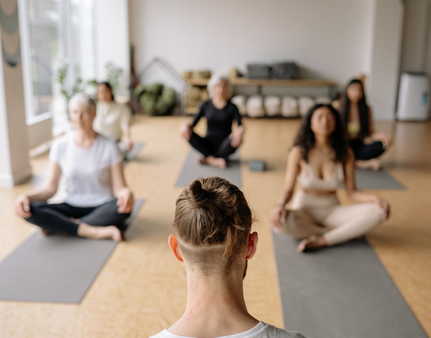 Meditative Atmosphäre mit natürlicher Ruhe